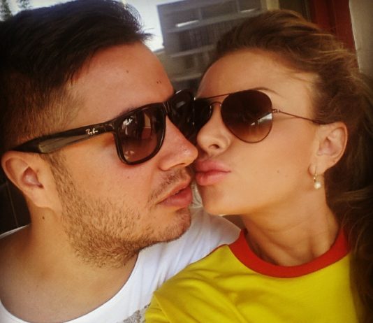 Adelina, ce zici de asta? Roxana Vasniuc face Craciunul cu fostul iubit al Pestritei?