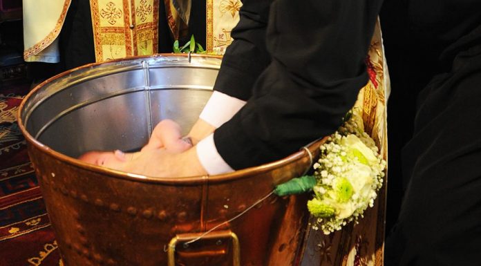 Traditii crestinesti legate de botez