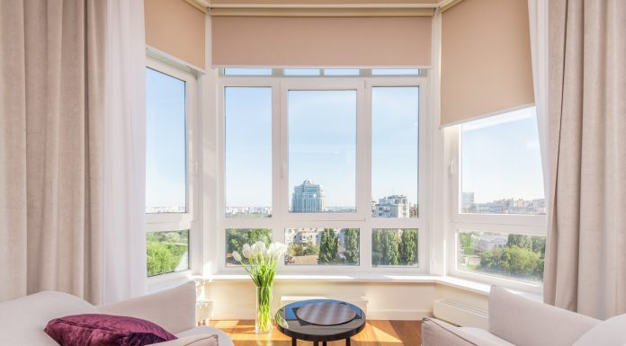 Decorati-va camera de zi cu un buget redus: ce sa luati in considerare