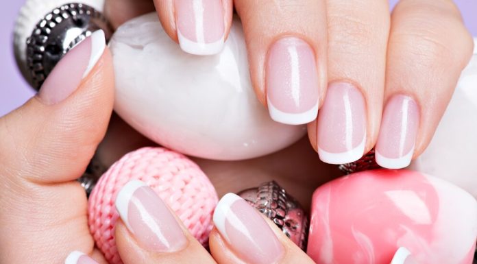 Cum să faci manichiură cu gel acasă?