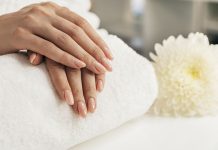 Foloseste oja semipermanenta acasa! Iata modelele de manichiura pe care le poti realiza usor